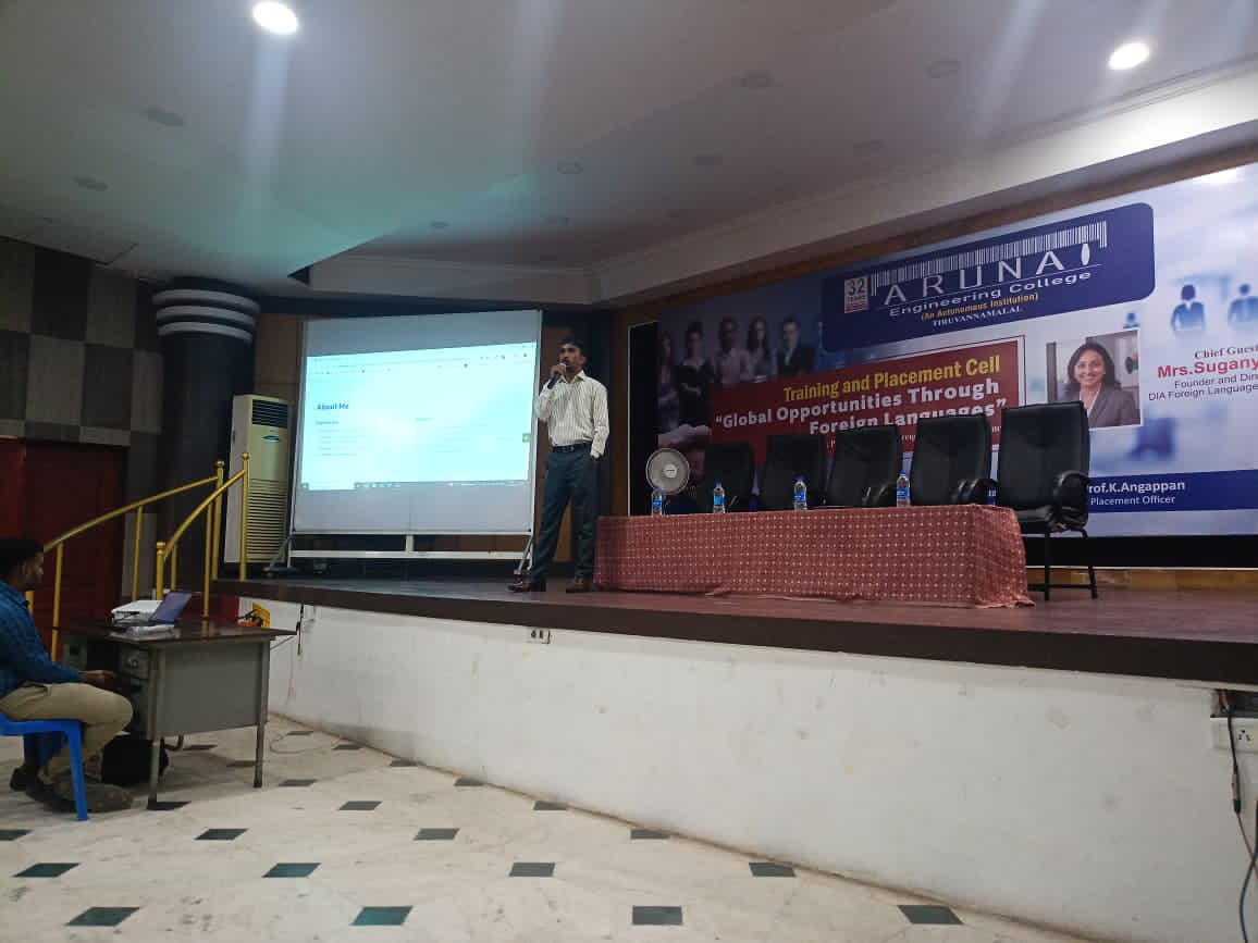 Ajith with NSS and college group